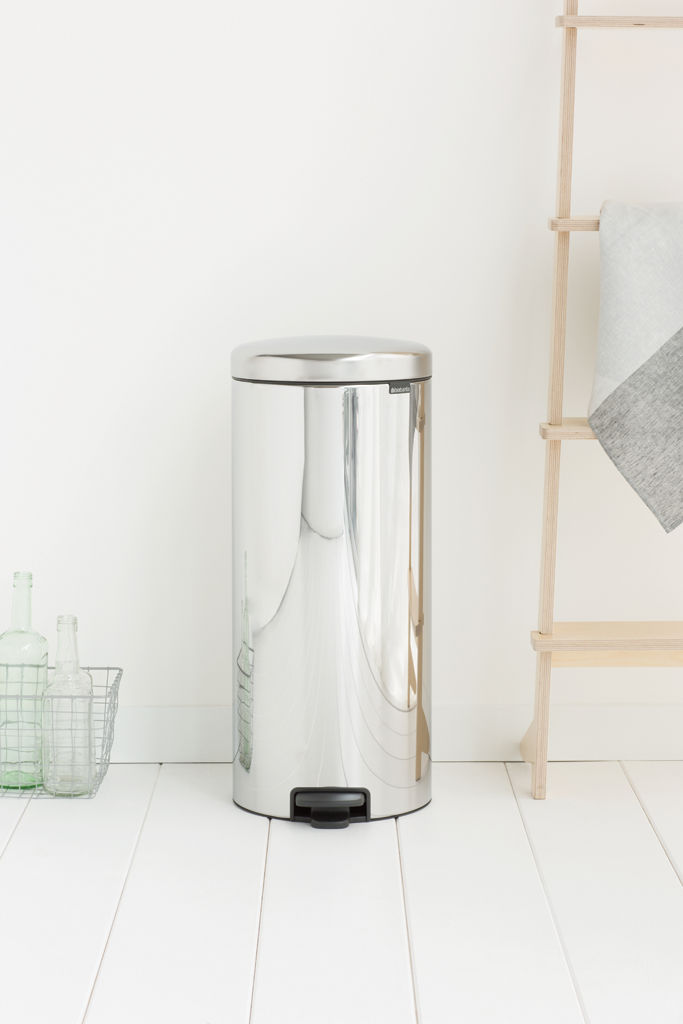 NewIcon Pedal Bin with Metal Inner Bucket - 30L