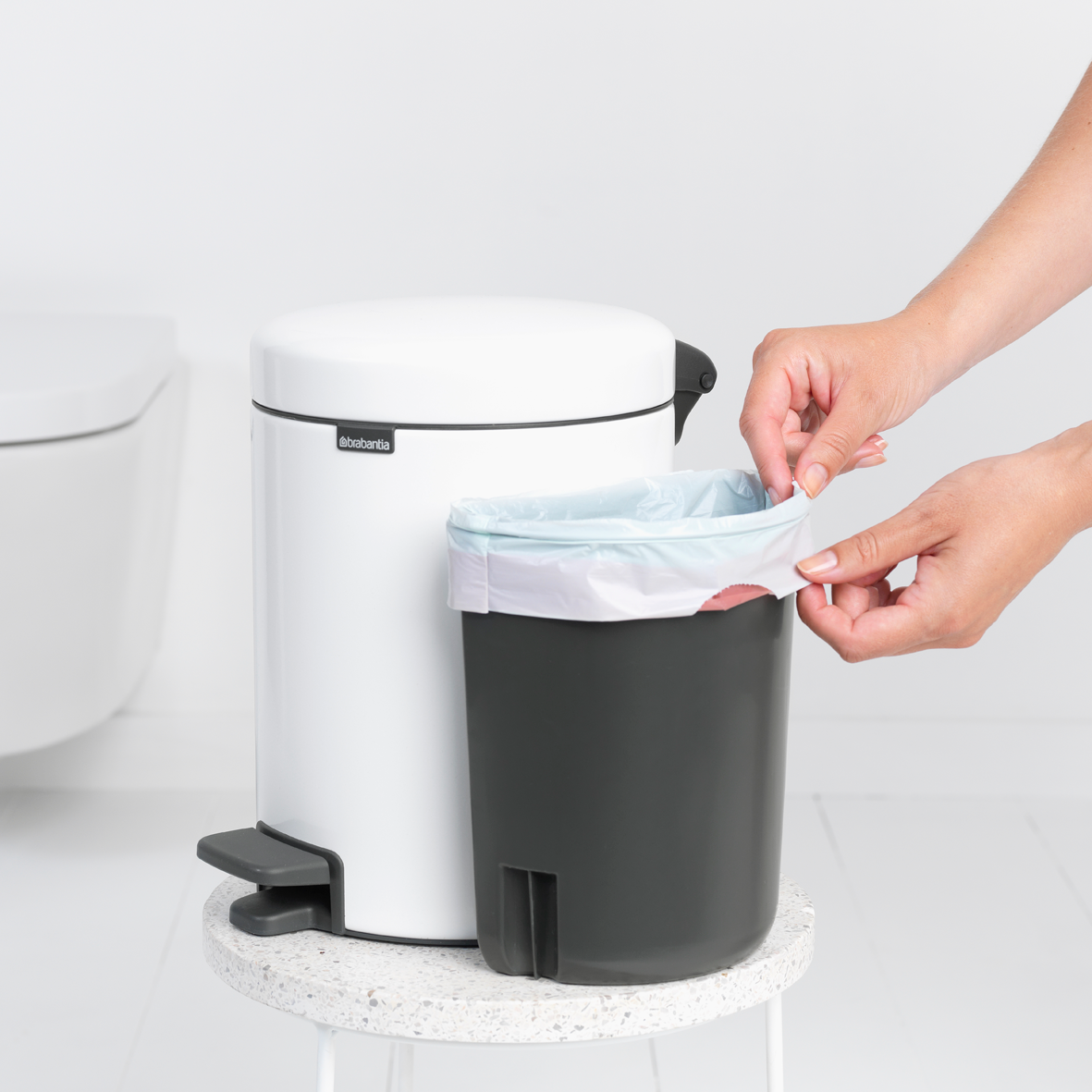 NewIcon Pedal Bin - Recycle - 2x2L