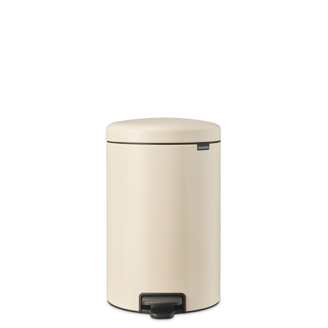 NewIcon Pedal Bin with Plastic Inner Bucket - 20L
