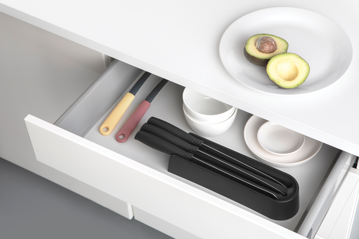 Tasty+ Slice&Dice Drawer Knife Block plus 3 Knives (Chef's, Bread, Carving) - Dark Grey